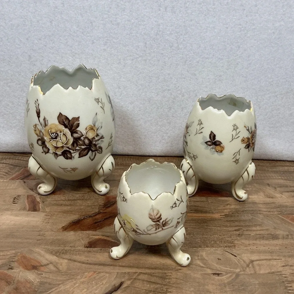 Vintage Napcoware Set of 3 Floral Egg Footed Vases C3199 Gold Trim Cracked Shell